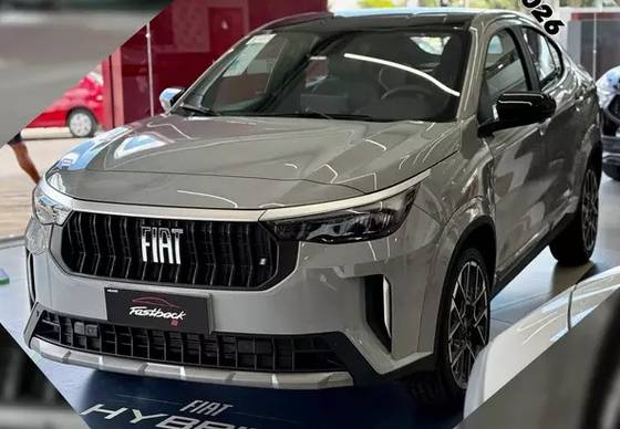 FIAT FASTBACK 1.0 TURBO 200 HYBRID IMPETUS CVT